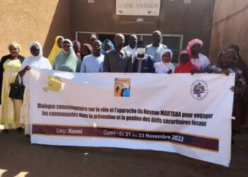 Dialogue communautaire sur le rôle et l&rsquo;approche du Réseau MARTABA pour engager les communautés dans la prévention et la gestion des défis sécuritaires locaux.